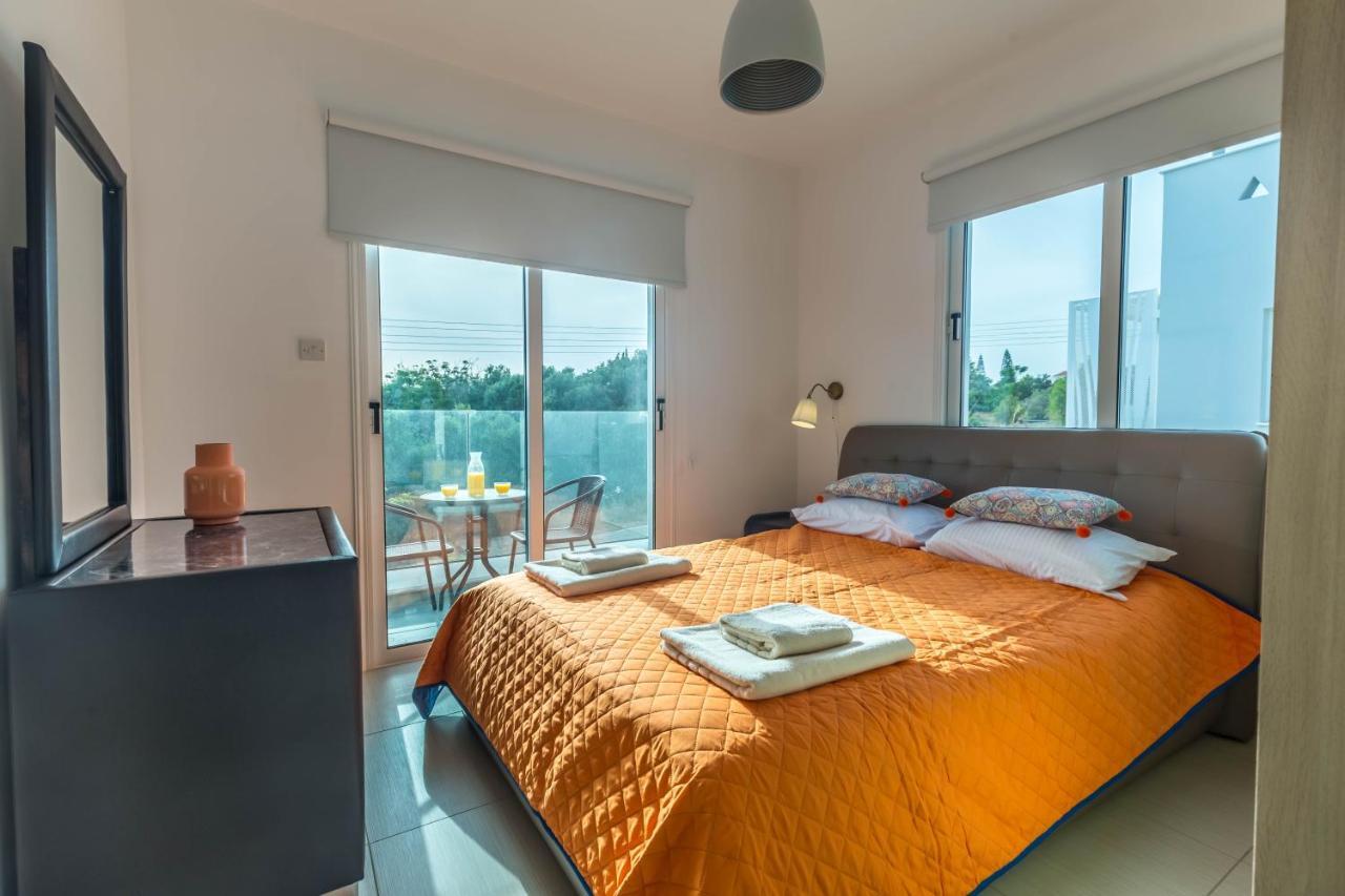 Nissini Villas 2 Agia Napa Exterior foto
