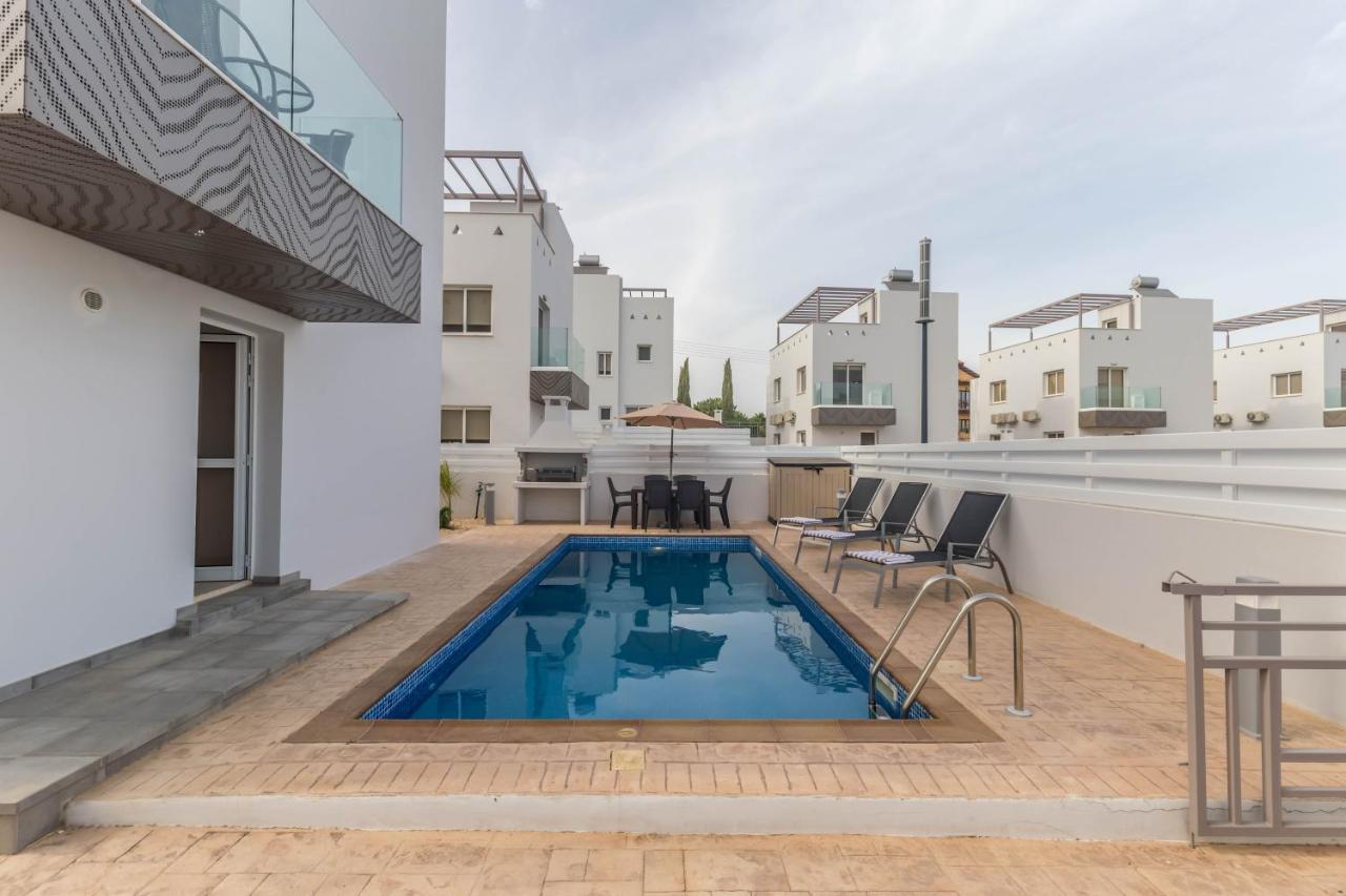 Nissini Villas 2 Agia Napa Exterior foto